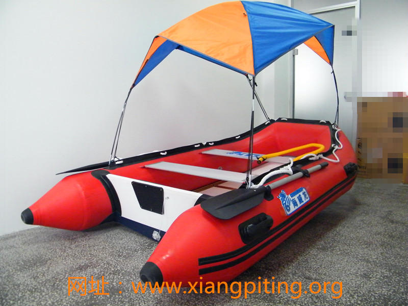 橡皮艇通用遮陽棚,安裝簡單方便,質(zhì)量好,價格優(yōu)